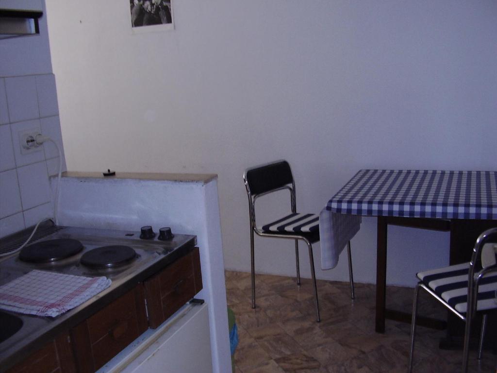 Soline Accommodation Lumbarda Cameră foto