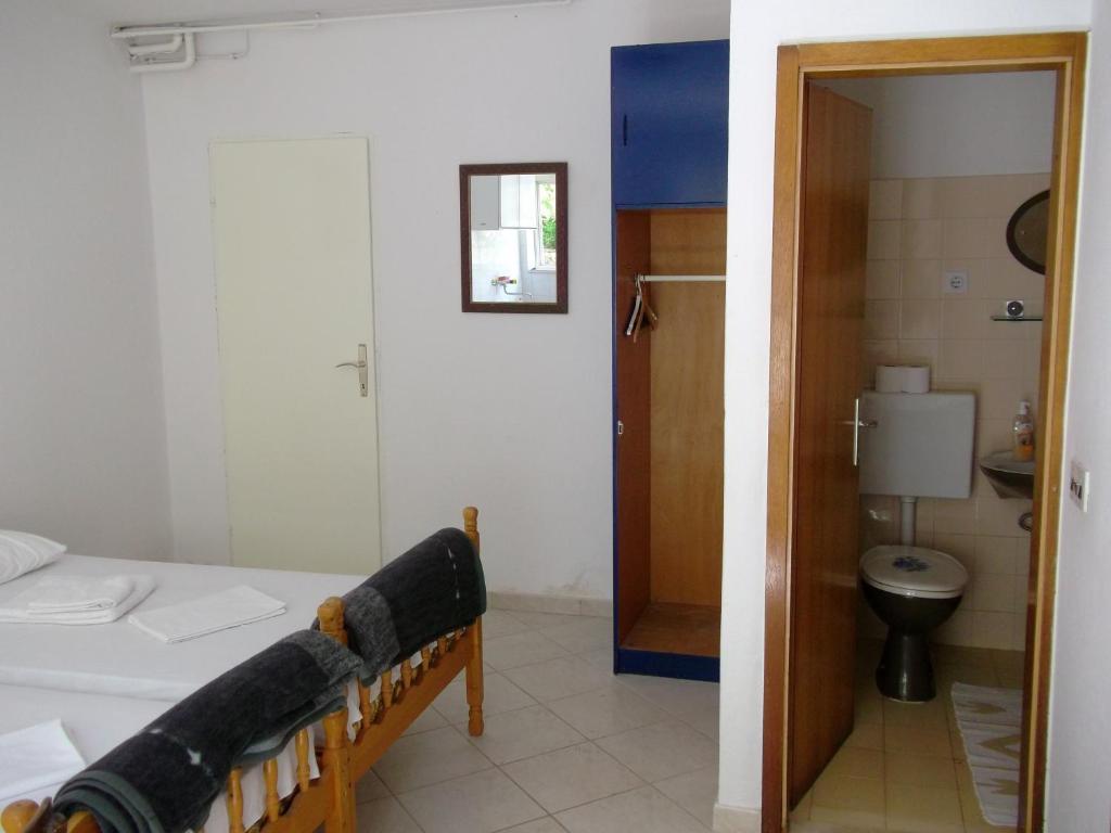 Soline Accommodation Lumbarda Cameră foto